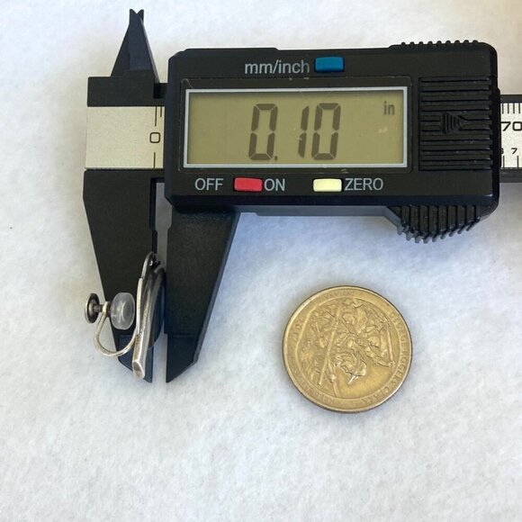 VTG Sterling Silver 925 Dainty Abalone Inlay Foliage Leaf Screwback Earrings - Picture 16 of 16